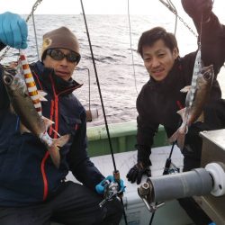 康仁丸・ジギング釣り果